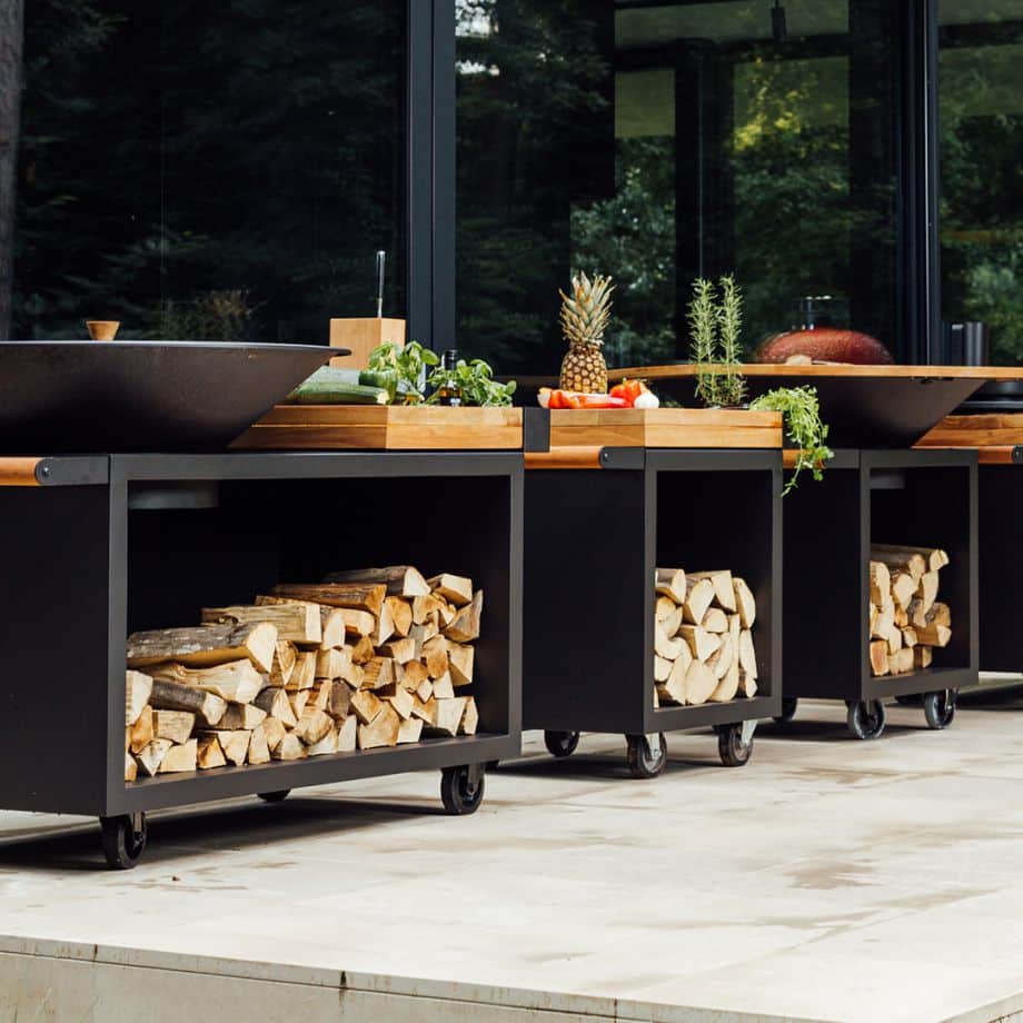 ofyr-mise-en-place-table-black-65-pro-teak-wood-2.jpg