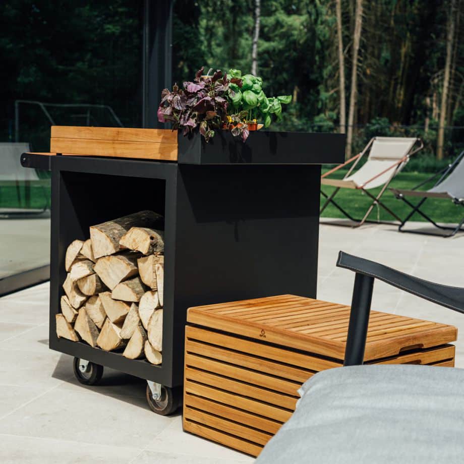 ofyr-mise-en-place-table-black-65-pro-teak-wood.jpg